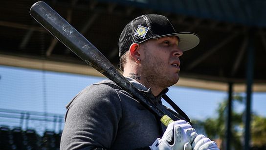 Tsutsugo, Pérez aim to prove why they bet on themselves as free agents taken in Bradenton, Fla. (Pirates)